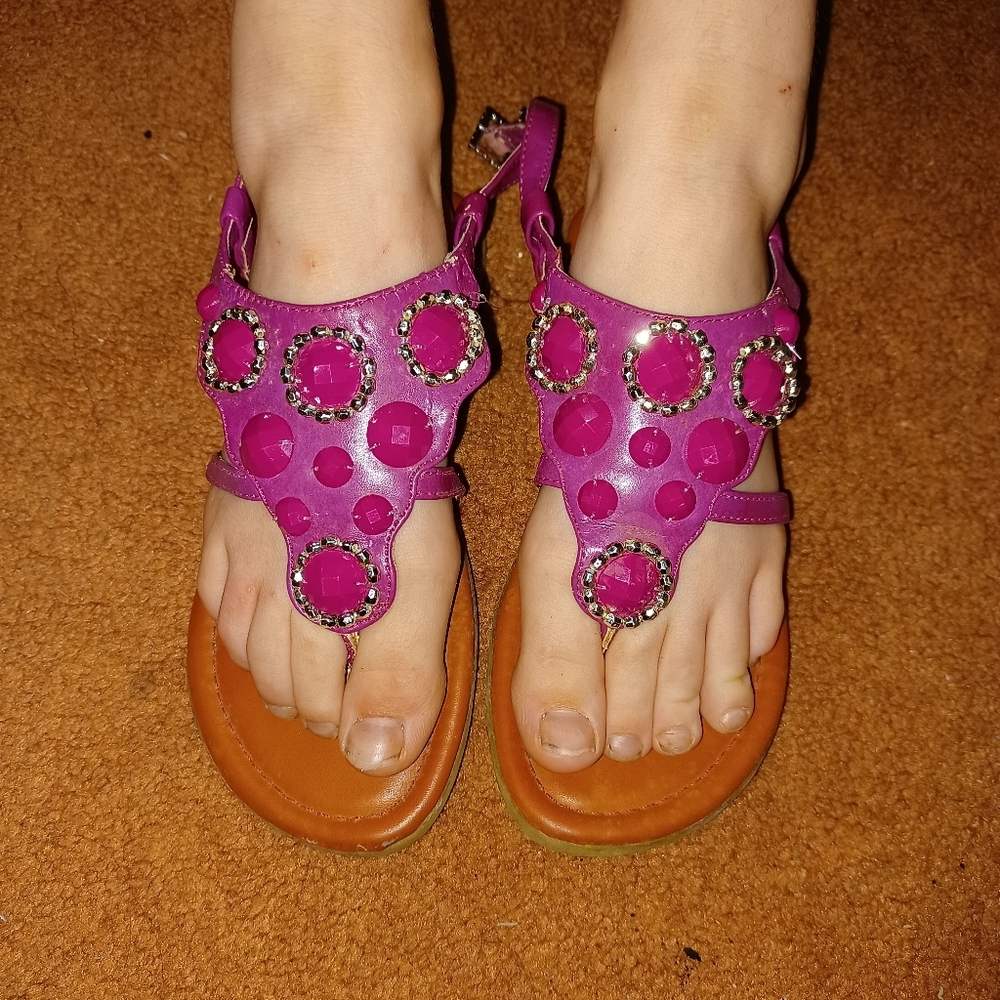 Girls sandal